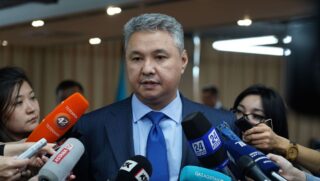 Өз қалауымен төрағалықтан кеткен  Перуашов синдромы өзгелерге «жұғысты» бола ма?
