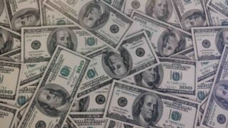 Теңге  550  доллар болса, қайтеміз