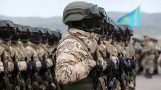Әскерде қызмет ету мерзімі өзгере ме? Тоқаевтың жаңа реформасы туралы 5 сұраққа жауап