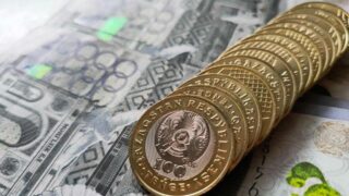 Үкімет үш жылдық бюджет жобасын көрсеткішті кезең-кезеңмен төмендете отырып дайындайды