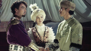 «Қыз-Жібек фильмі» кейіпкерлерінің сахналық киімдері қайда?