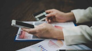 Банктер несие мен ипотеканы несиелендіруді уақытша «мұздатып» қойды