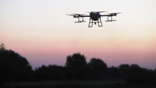 500 долларлық дронға қарсы көрінбейтін күмбез
