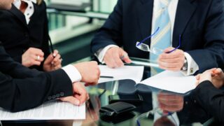 Коллекторларға бақылау күшейтілді: Қысым үшін айыппұл төлейді