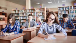 ЖОО гранты: Ойын ережесін өзгертетін кез келді 