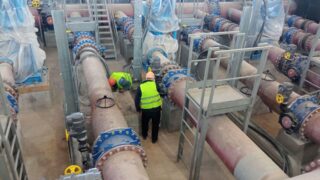 Экономика бір құбырға байланып тұр: Үкімет ол үшін «тағы не істей алады?»  