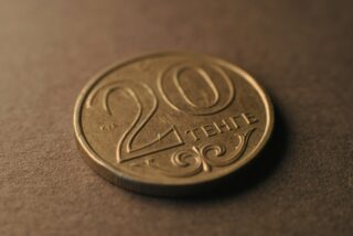 2026 жылға болжам  теңгенің тұрақтылығына кепілдік бермейді 