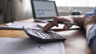 Салық гайкасын Астана қатайтып, Ташкент пен Бішкек босатып жатыр 