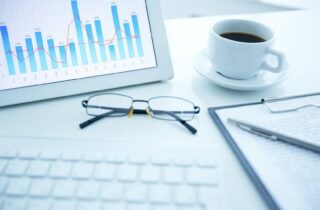 Ұлттық рейтинг агенттігі: Көп қарғанын ішіндегі ақ қарға   