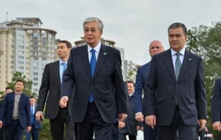 Бұл мүмкін емес: Президент Тоқаев 800 мын мүгедек және жасарып бара жатқан ардагерлер жайлы айтты   